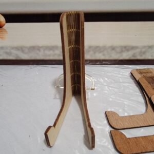 Adjustable Plywood Easel