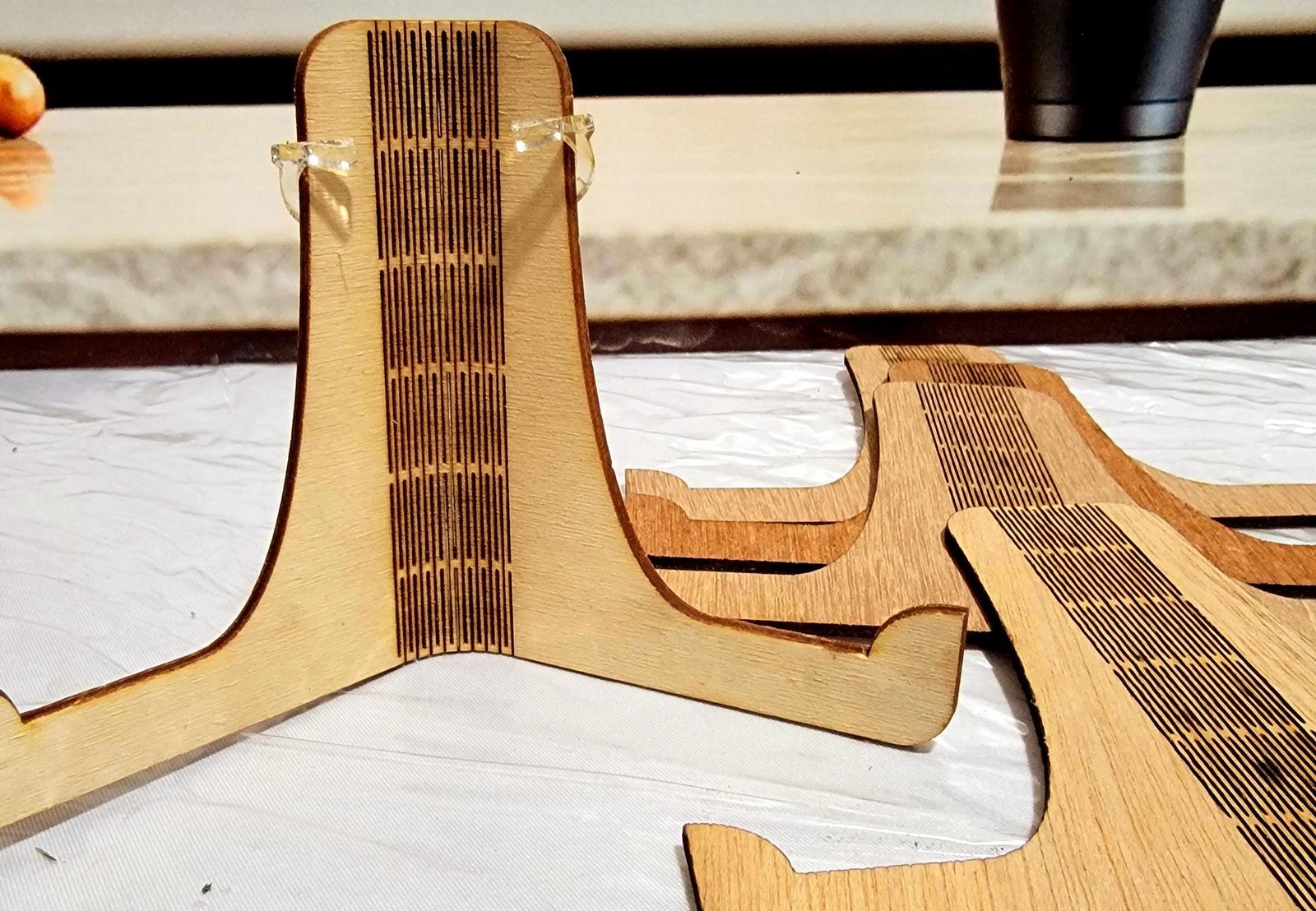 Adjustable Plywood Easel